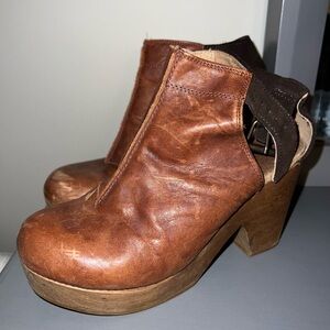 Free People clogs size 37